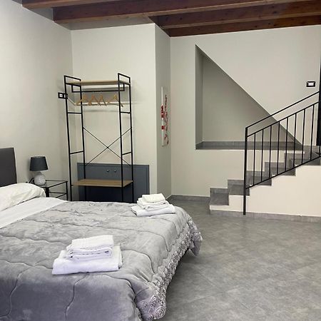 ترميني إميرسي B&B Antichi Cortili المظهر الخارجي الصورة